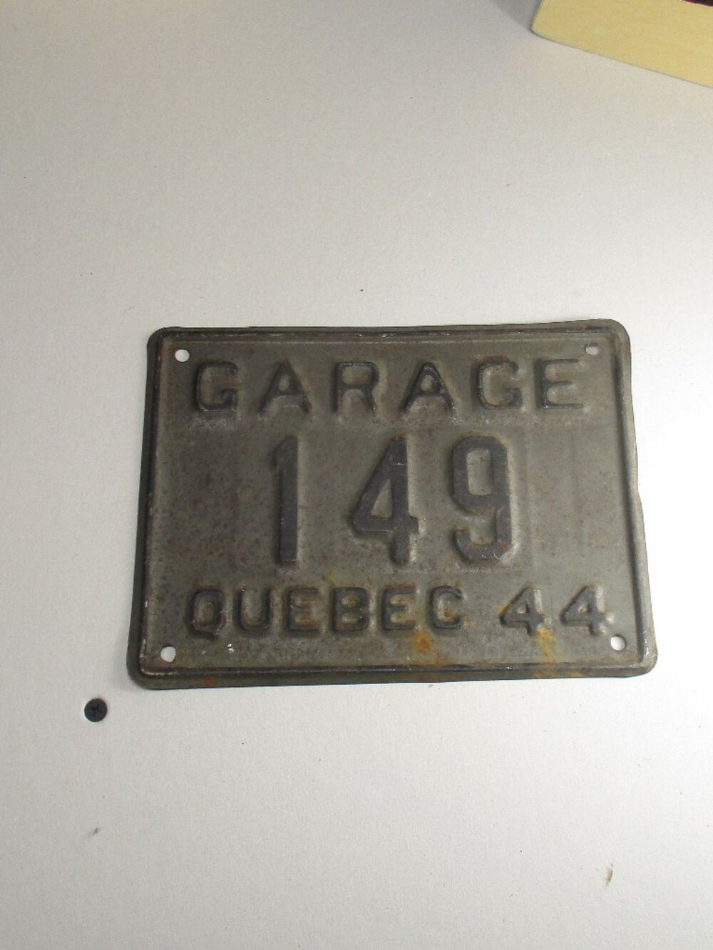 Vintage 1944 Quebec GARAGE License Plate No. 149.